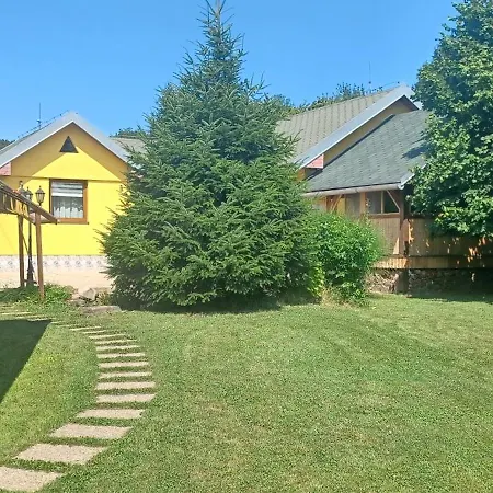 Holiday home Dovolenkovy Dom Sirava *